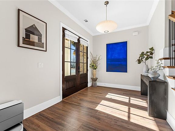 4th image of 6210 Bellmoore Park Ln