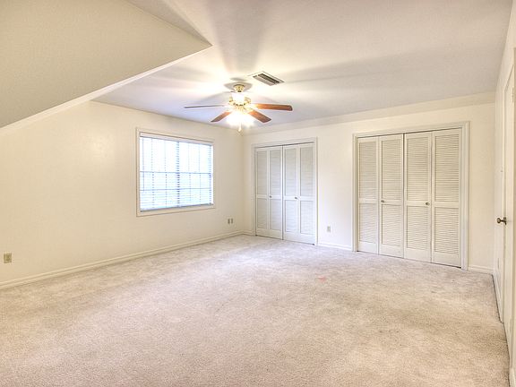 4th image of 121 Atkins Ave