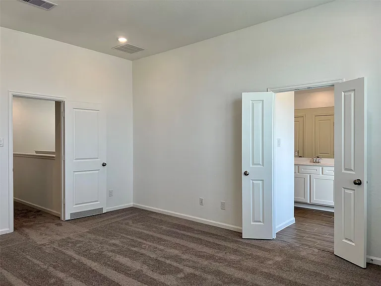 5719 Foggy Vine Ct — Photo 18