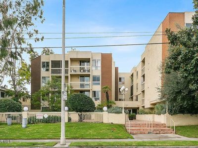 5143 Bakman Ave APT 303, North Hollywood, CA, 91601