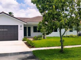 12461 SW 1st Pl, Plantation, FL 33325
