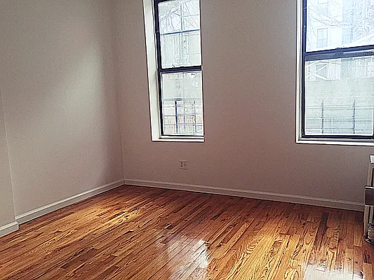 Rented by Elite NY Holdings | media 11