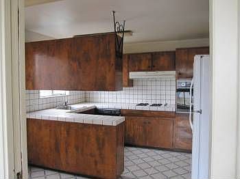 3rd image of 679 Saint Francis Blvd