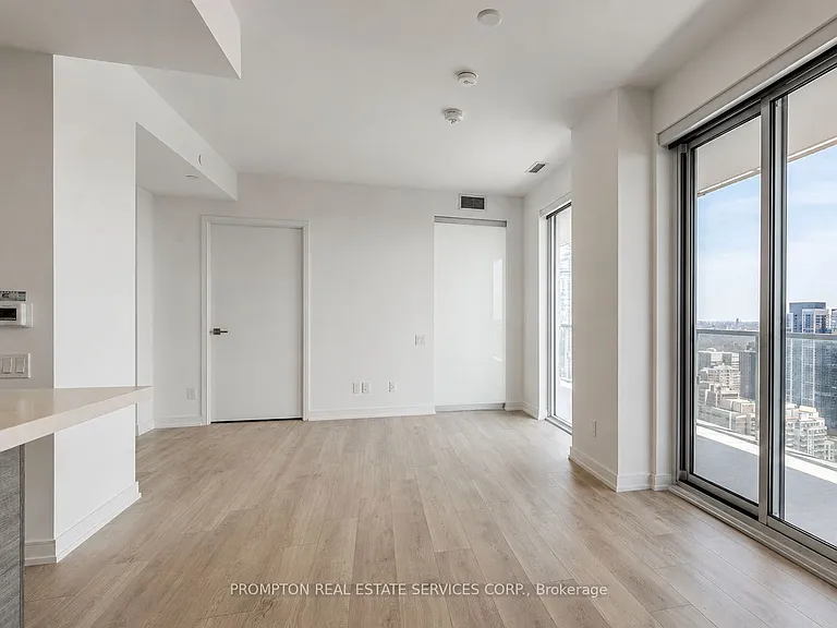 3 Gloucester St #4503 — Photo 16