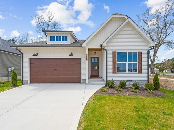 1636 Links Dr, Cookeville, TN 38506