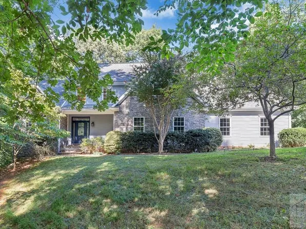 130 Plandome Ct, Martinsville, VA 24112
