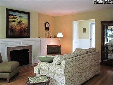 3rd image of 3641 Dellbank Dr
