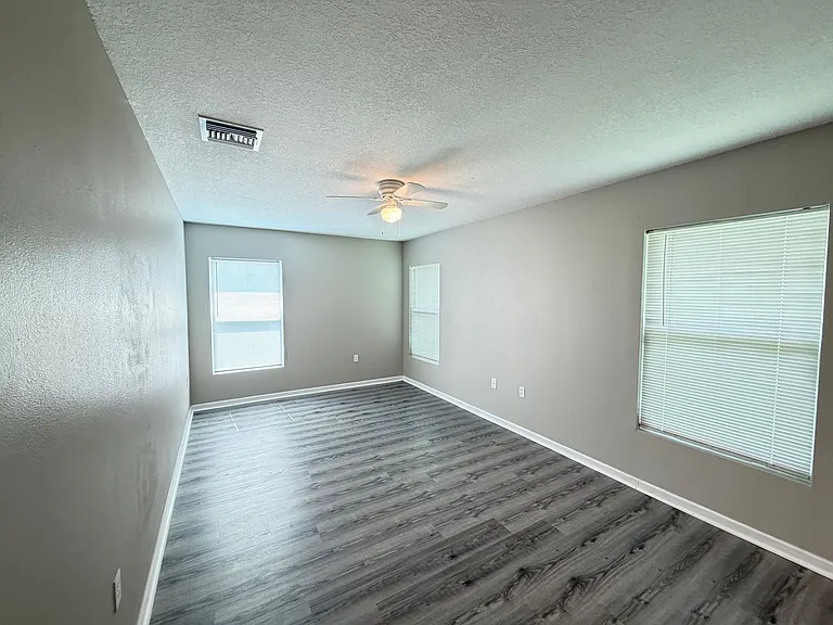 13481 SW 60th Avenue Rd — Photo 9