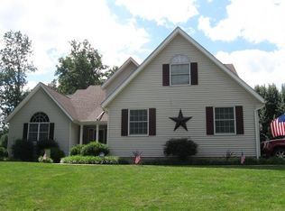 400 Jay Dr, Mount Vernon, IL 62864