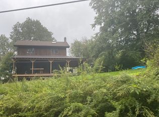 62 Moore Rd, Sussex, NJ 07461