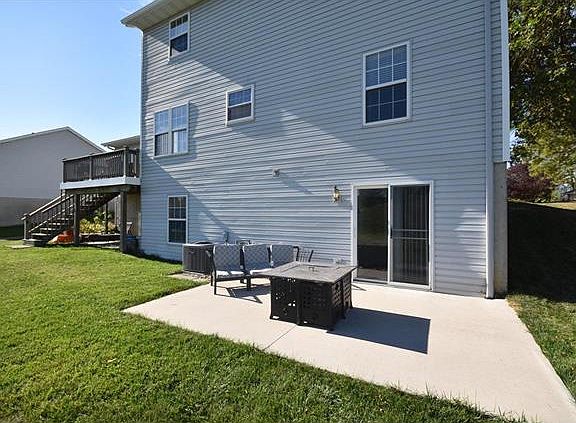 3rd image of 2732 Stone Valley Dr