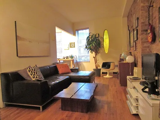 Rented by City Connections Realty | media 33