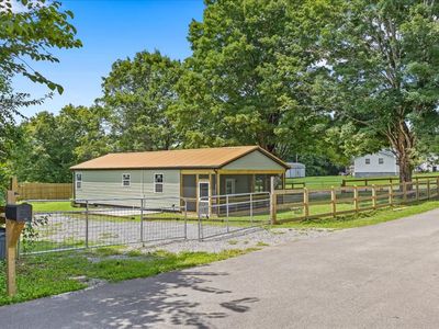 302 Kale Ave, Englewood, TN, 37329