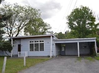 434 S Fir St, Omak, WA 98841