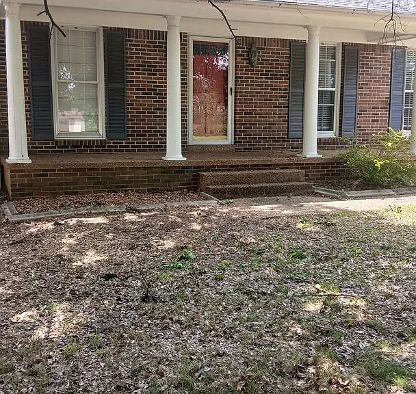 253 Chickering Rd — Photo 27
