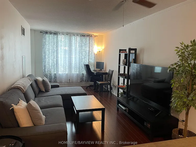 48 Suncrest Blvd #215 — Photo 5