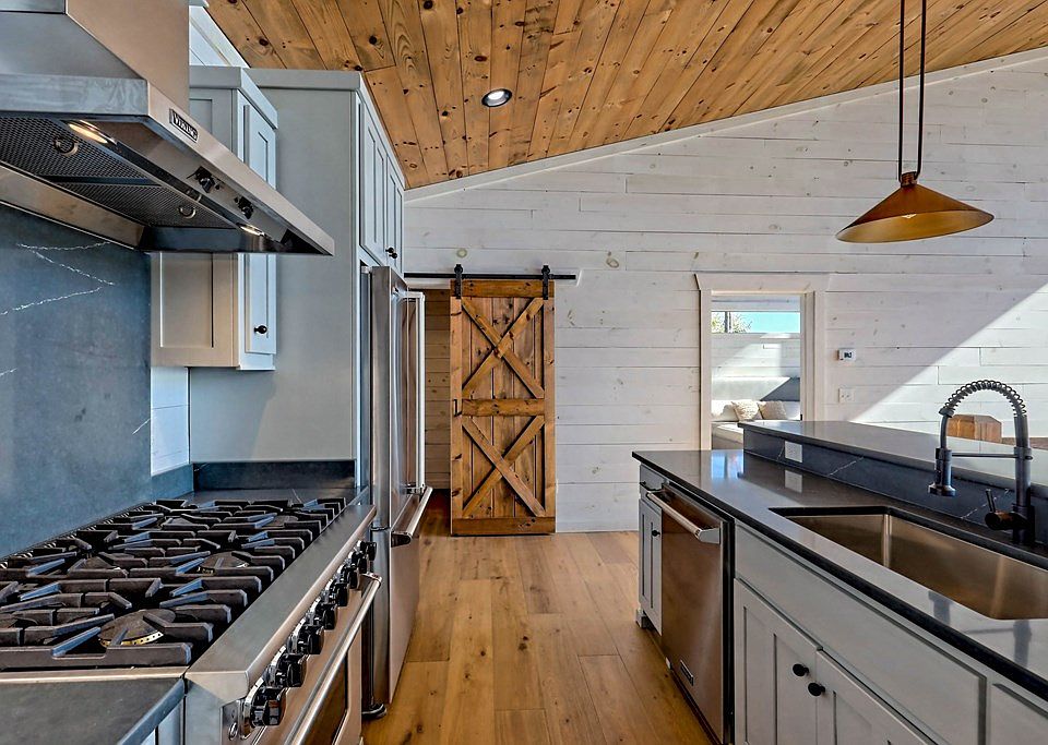 10th image of this home