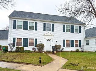 487 Somerset Ln #N, Monroe Township, NJ 08831