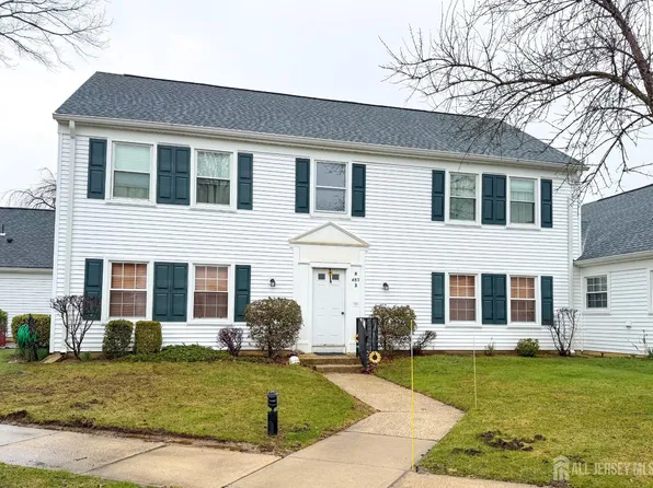 487 Somerset Ln #N, Monroe Township, NJ 08831