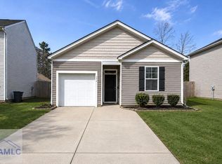 173 Hazy Ln, Hinesville, GA 31313