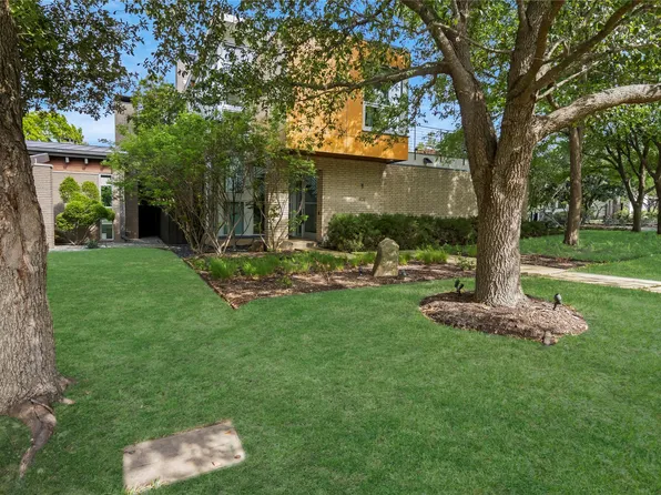 802 N Oak Cliff Blvd, Dallas, TX 75208