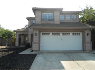 2043 Bedford Street, Santa Rosa, CA 95404