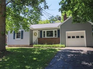 519 Landing Rd N, Rochester, NY 14625