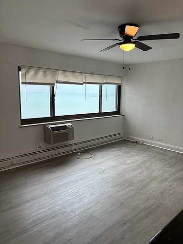 7337 S South Shore Dr Photo 1