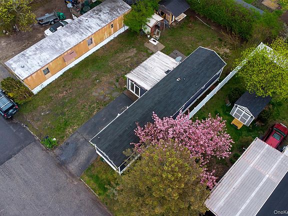 5th image of 65 Minuteman Drive