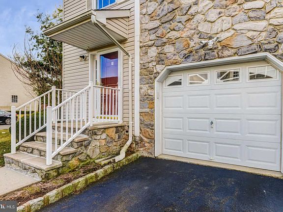 2nd image of 1 Mindy Dr #1501