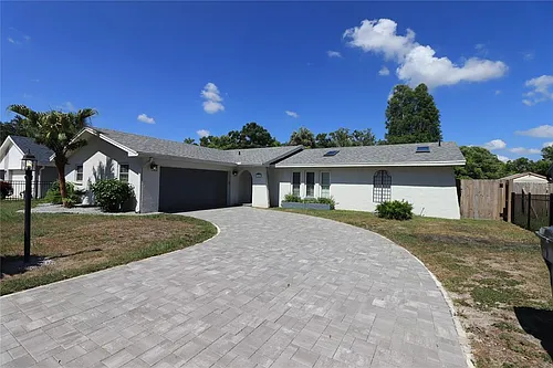 17815 Sunrise Dr Photo 1