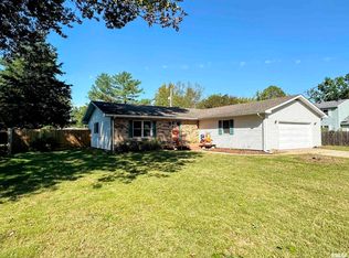 602 S Wedgewood Ln, Carbondale, IL 62901