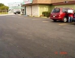 5th image of 13695 W Dixie Hwy