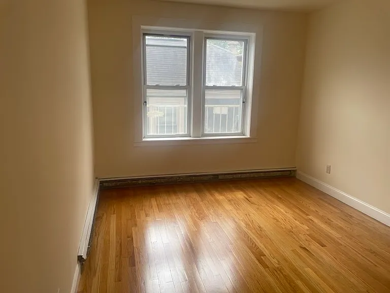 426 Beech St #3B — Photo 4