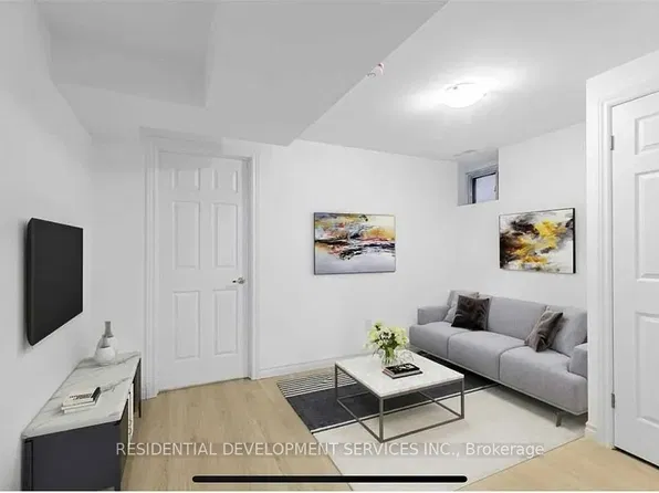 314 Concord Ave #Basement, Toronto, ON M6H 2P6