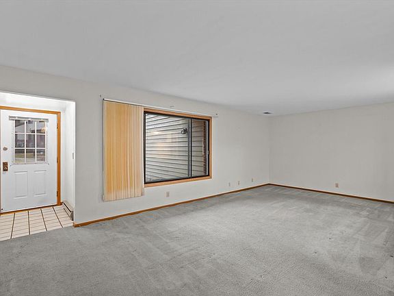 3rd image of 3721 West Loomis ROAD