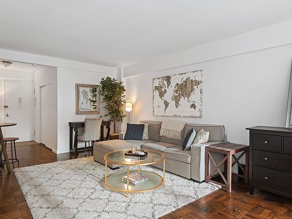 4th image of 333 E 46th St APT 11D
