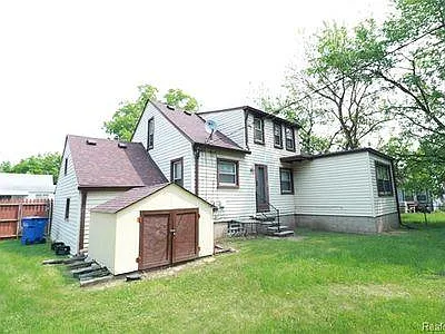Building Photo - 1970 Rome Ave #2