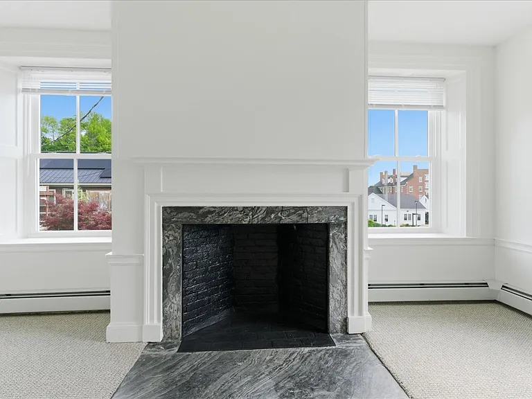 16 Central St #4 — Photo 14