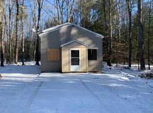 12 Joyce St, Buxton, ME 04093