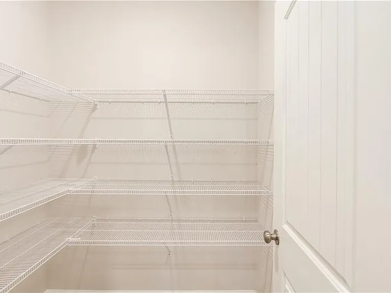 6408 Pine Station Dr — Photo 11