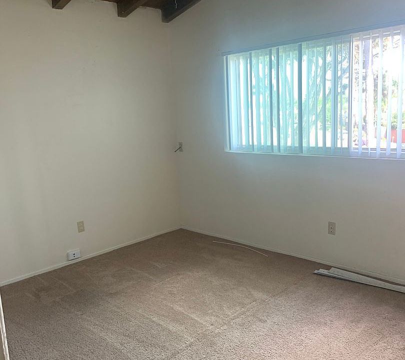 1st image of 4955 W Point Loma Blvd #3