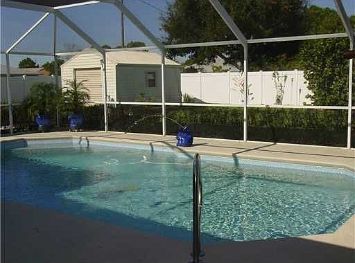 3rd image of 2597 SE Alfonso Ave
