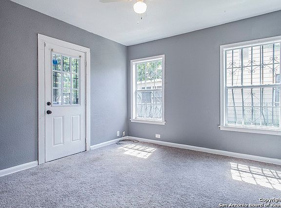 5th image of 342 Marquette Dr