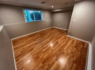 78 N Maple St, Hadley, MA 01035