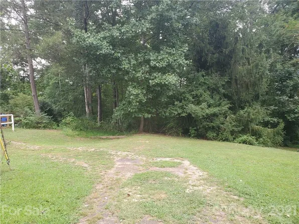 99999 Wood Ave, Asheville, NC 28803