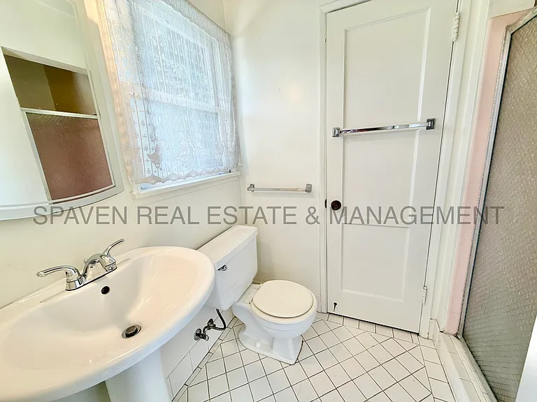 4750 El Molino Ave — Photo 13