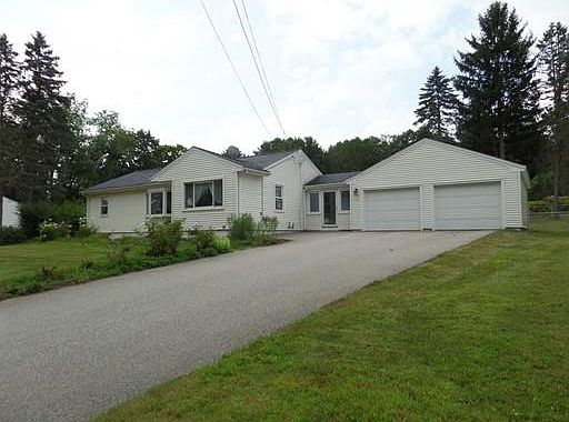 2nd image of 108 Lashaway Dr