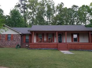 221 March Ln, Hamilton, AL 35570