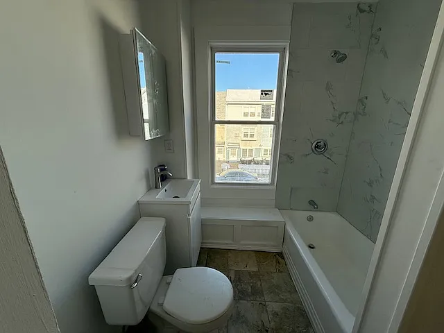 682 Parker St #2 — Photo 14